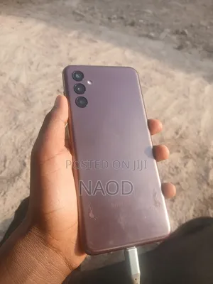 Samsung Galaxy M13 64 GB