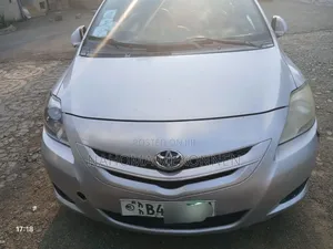 Toyota Belta 2008 Silver