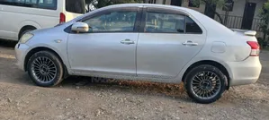 Toyota Belta 2008 Silver
