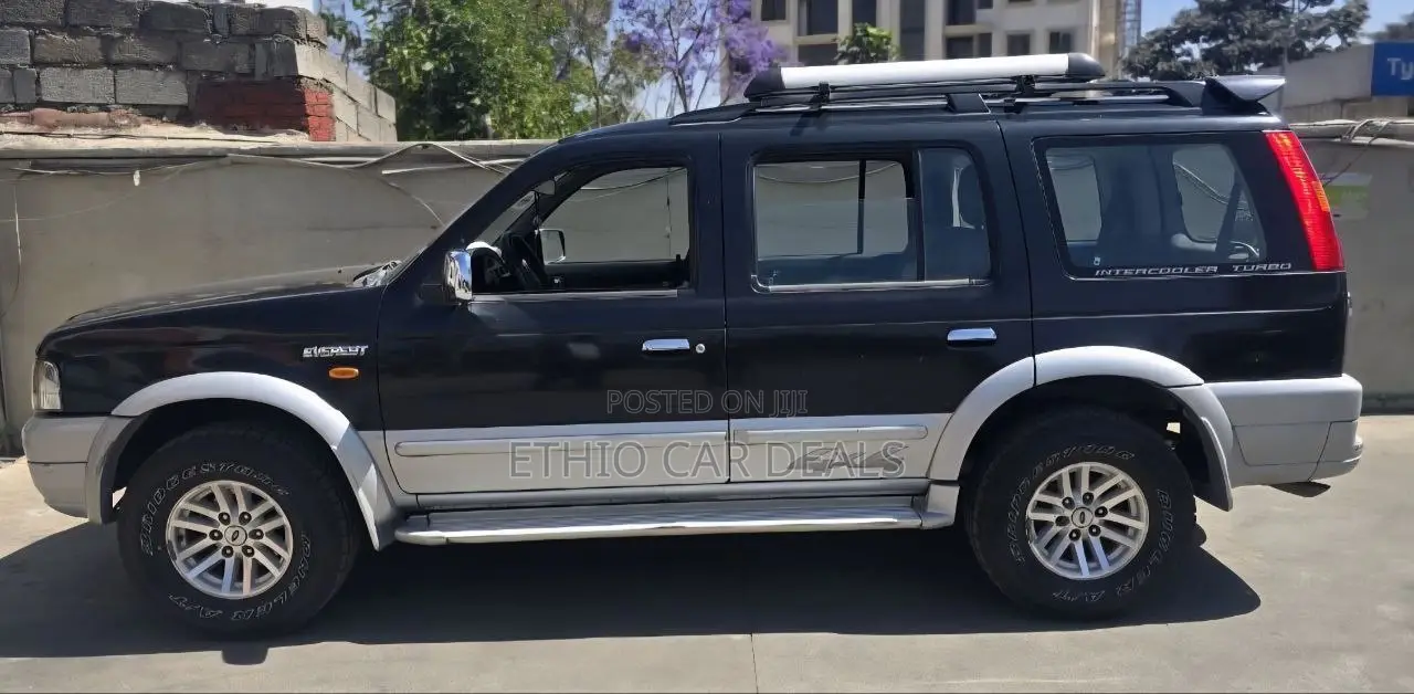 Ford Everest 2006 Blue