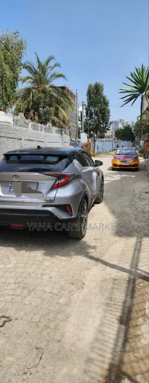 Toyota C-HR 2017 Gray