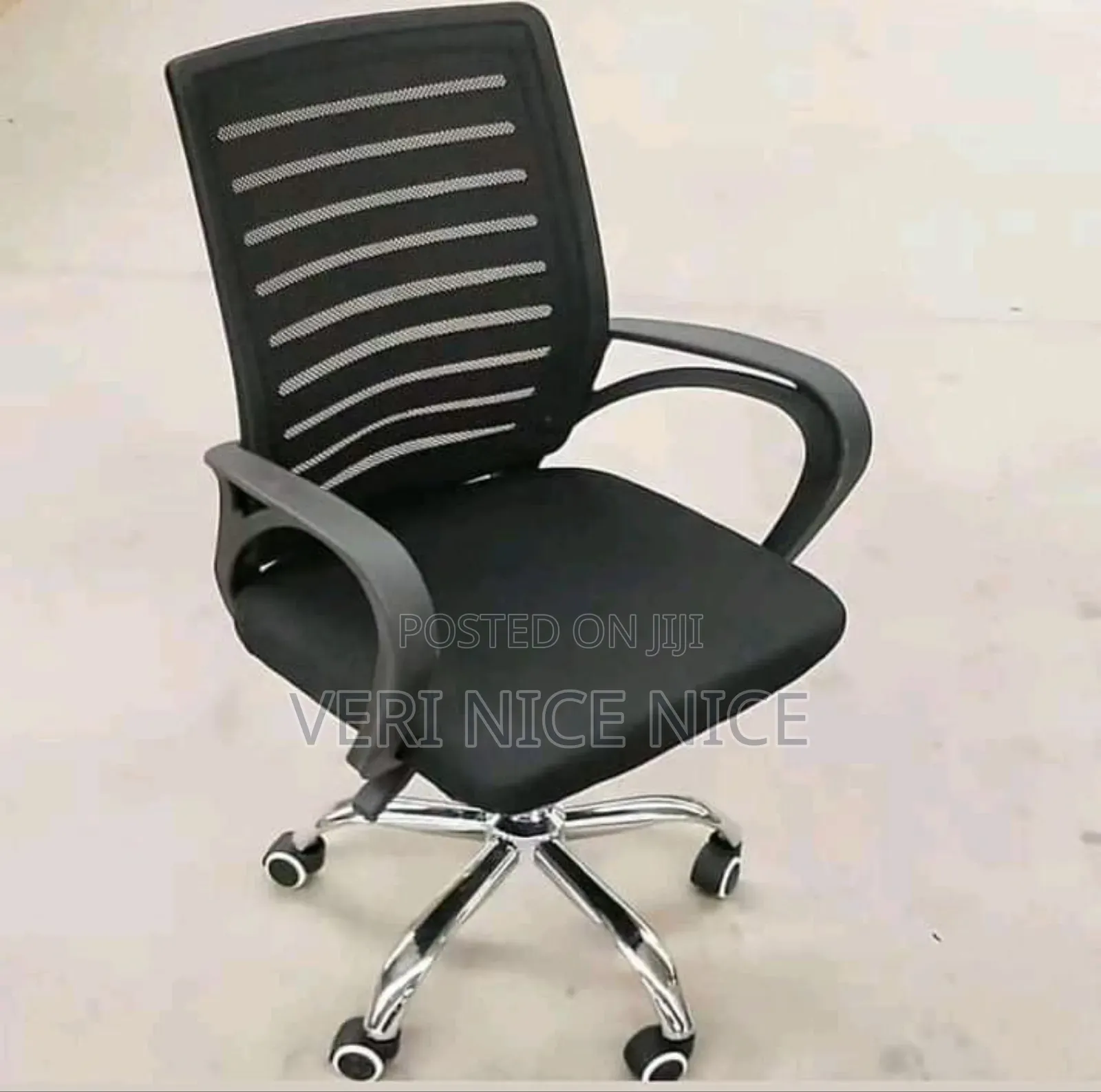 Seckerter Chairs