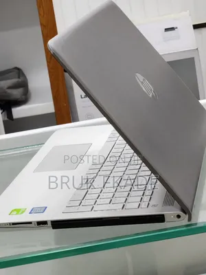 New Laptop HP Pavilion 15 8GB Intel Core i7 SSD 512GB