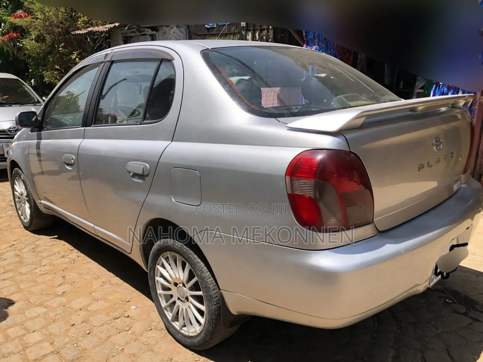 Toyota Platz 2001 Silver