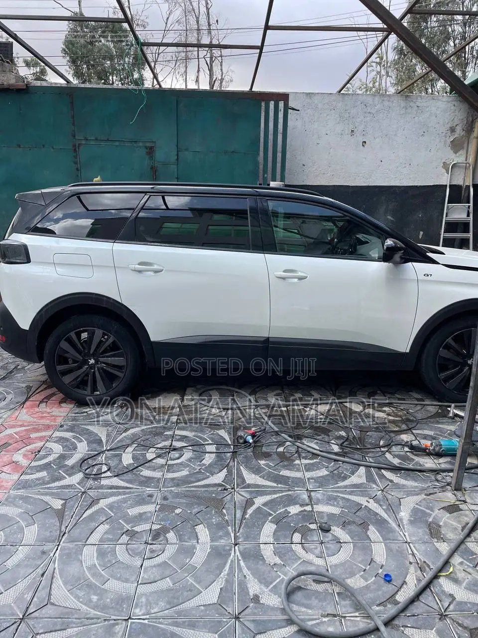 Peugeot 5008 2022 White