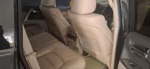 Toyota Land Cruiser 2015 Black