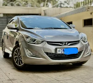 Hyundai Avante 2015 Silver