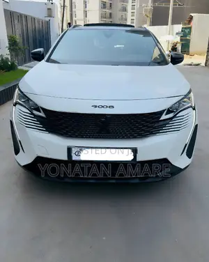 Peugeot 5008 2022 White
