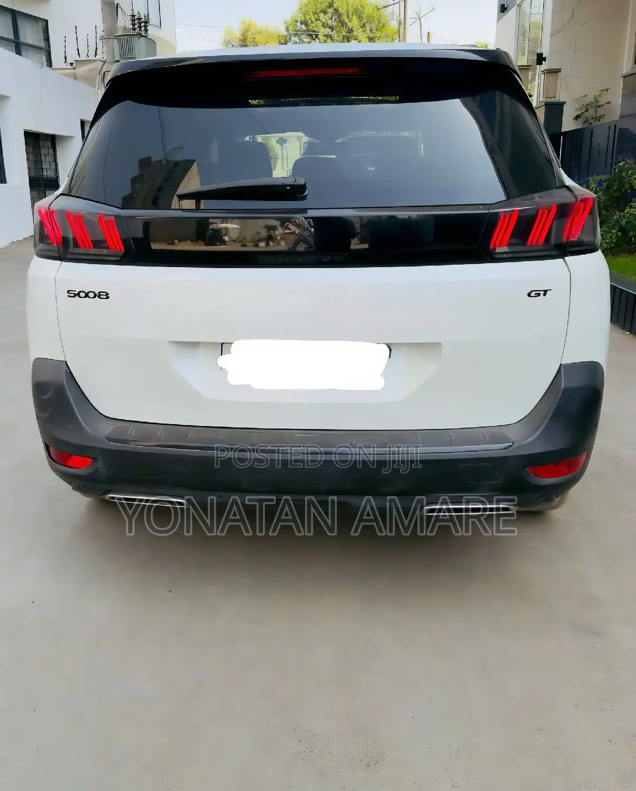 Peugeot 5008 2022 White