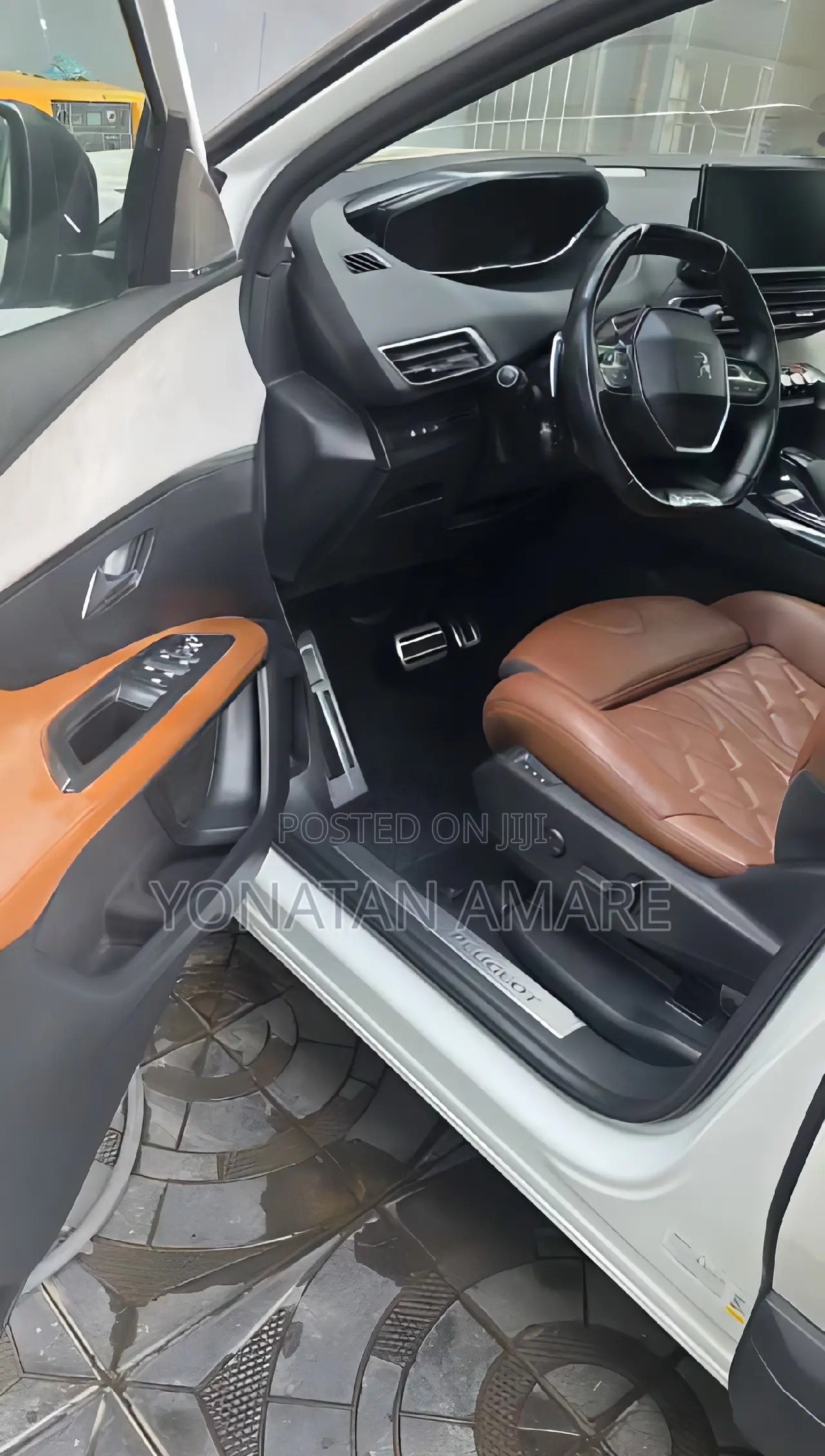 Peugeot 5008 2022 White