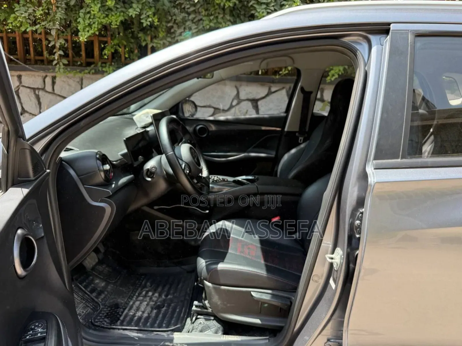 BYD E2 43 kWh 94 hp FWD 2024 Gray