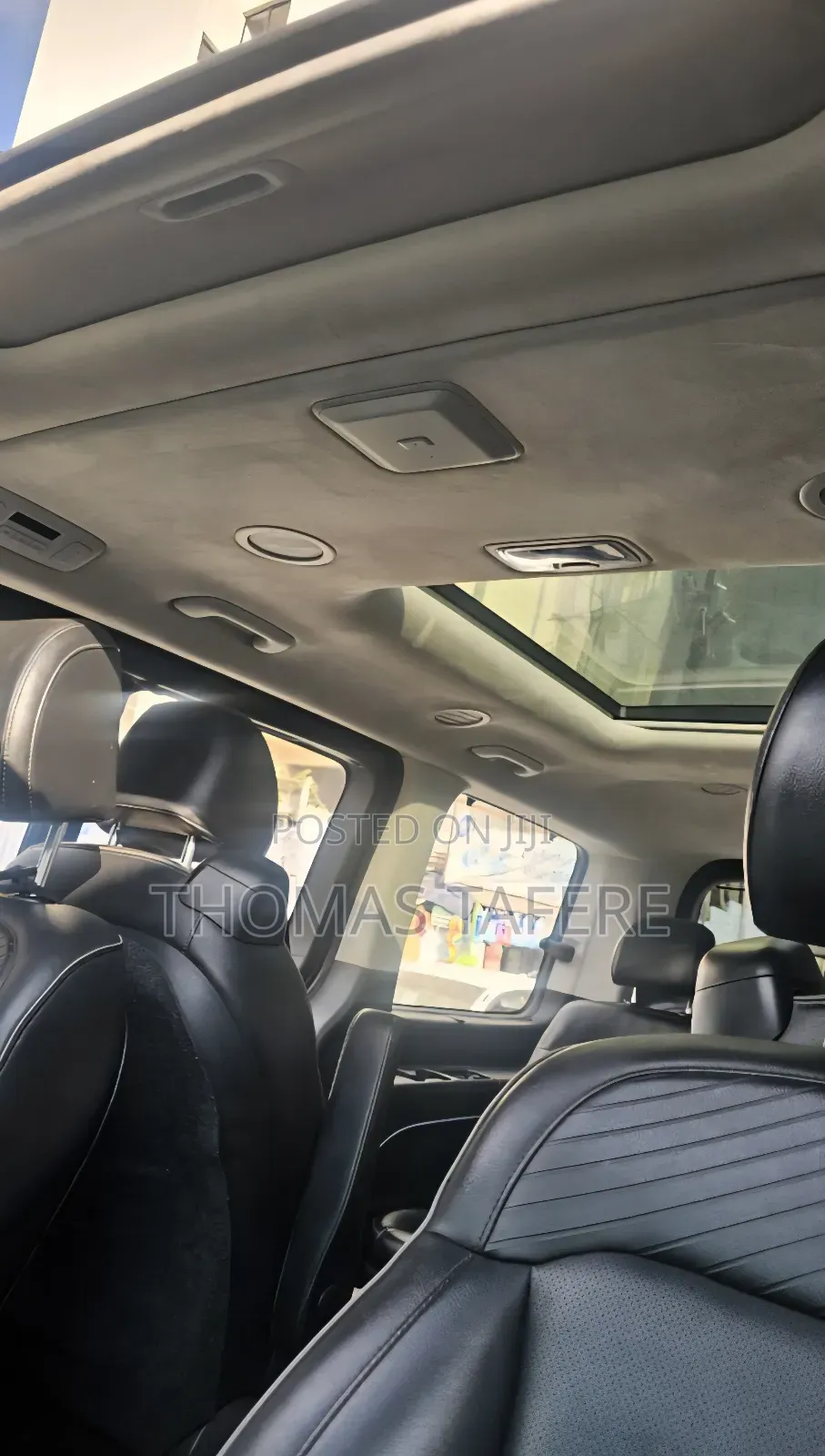 Hyundai Staria 2025 Gray