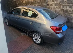 Mitsubishi Attrage 2022 Gray