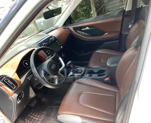 Hyundai Creta 2023 White