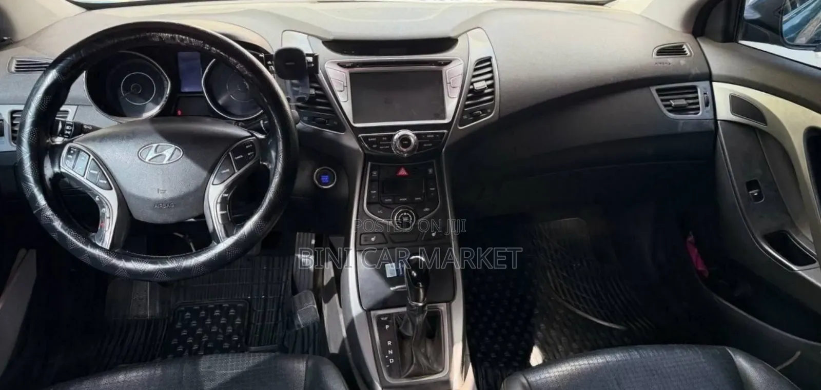 Hyundai Avante 2015 Blue