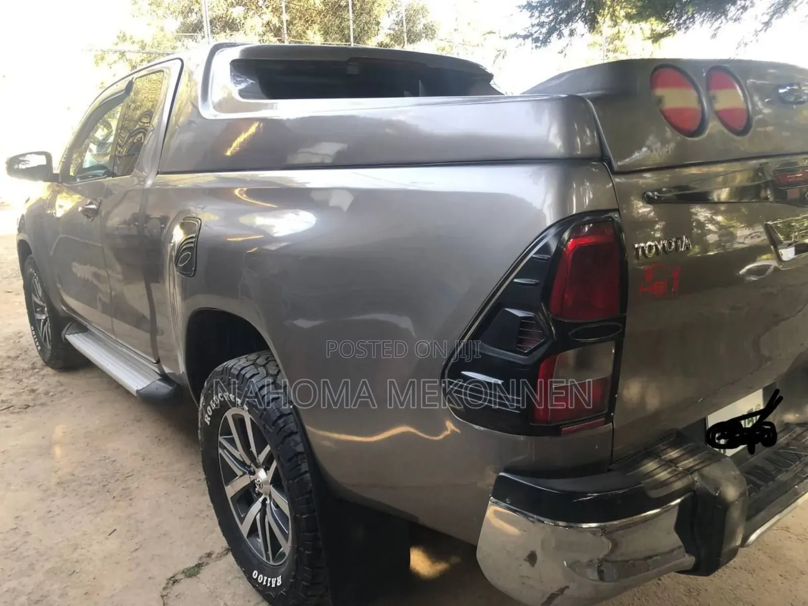 Toyota Hilux 2019 Brown