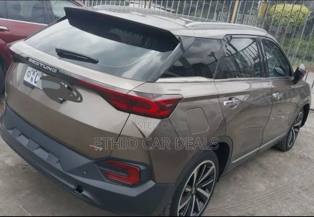 Bestune T77 1.2 FWD 2021 Brown