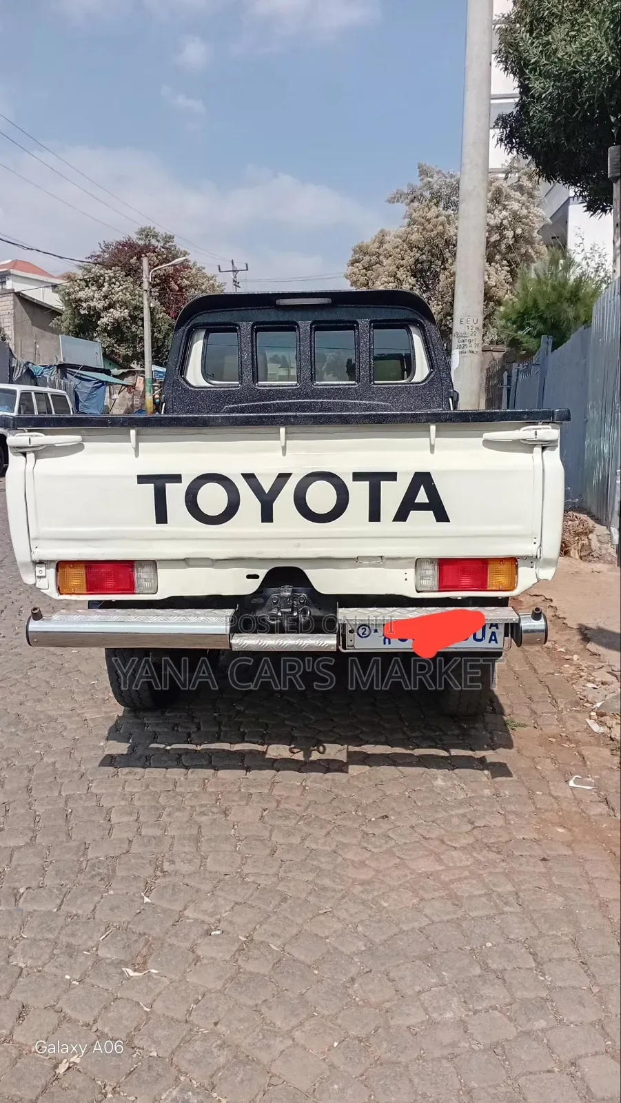 Toyota Land Cruiser 2012 White