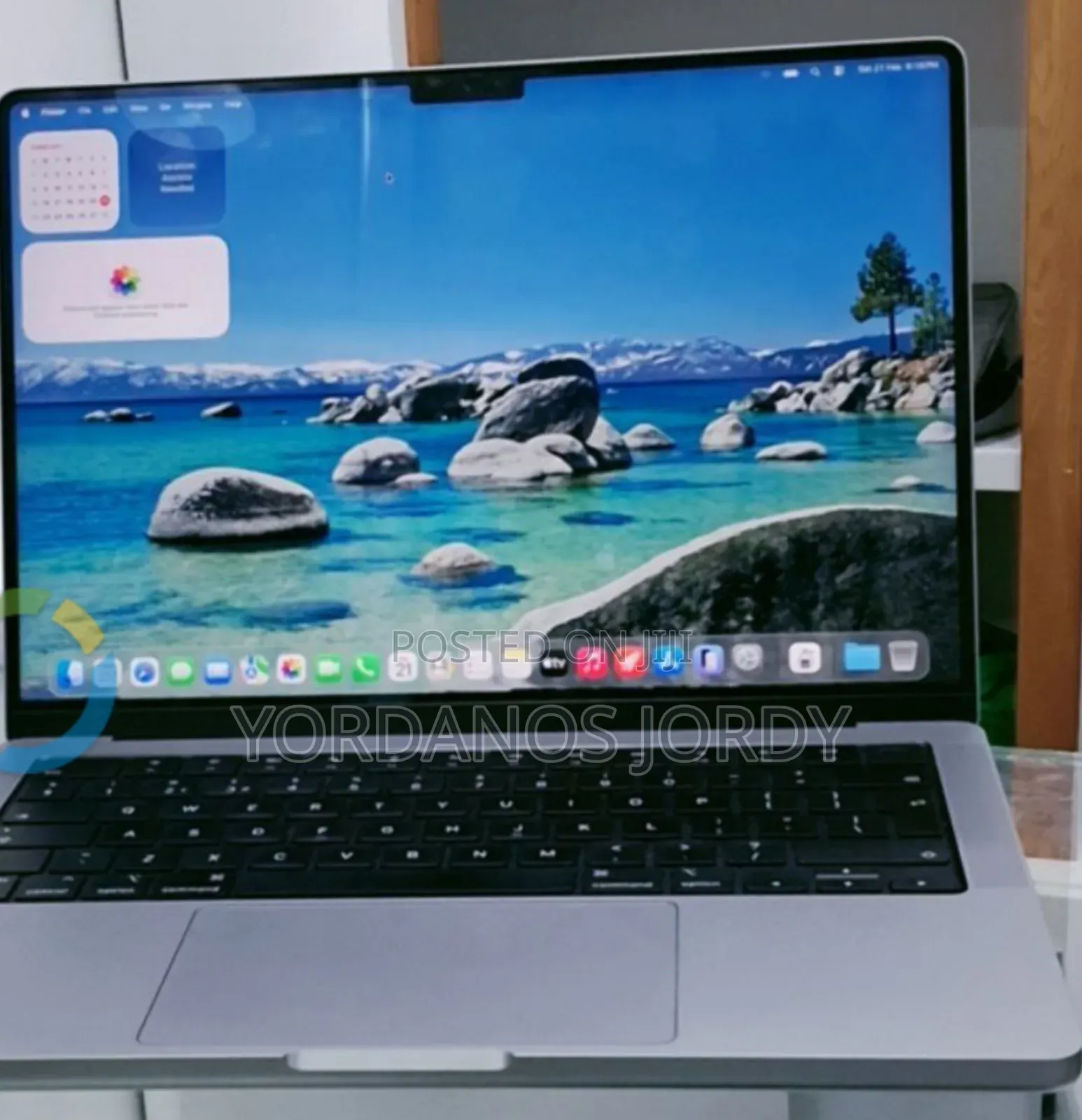 New Laptop Apple MacBook Pro M1 16GB Apple M1 Pro SSD 1T