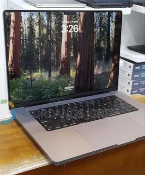 New Laptop Apple MacBook Pro M1 16GB Apple M1 Pro SSD 1T