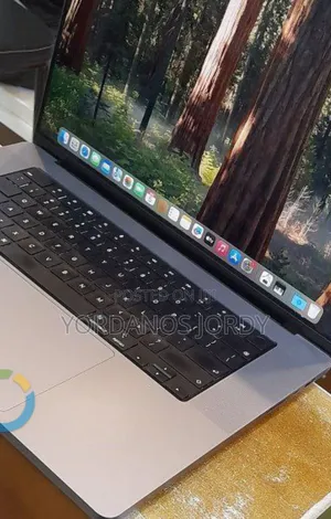 New Laptop Apple MacBook Pro M1 16GB Apple M1 Pro SSD 1T