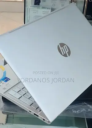 New Laptop HP Pavilion 15 8GB Intel Core i7 SSD 512GB