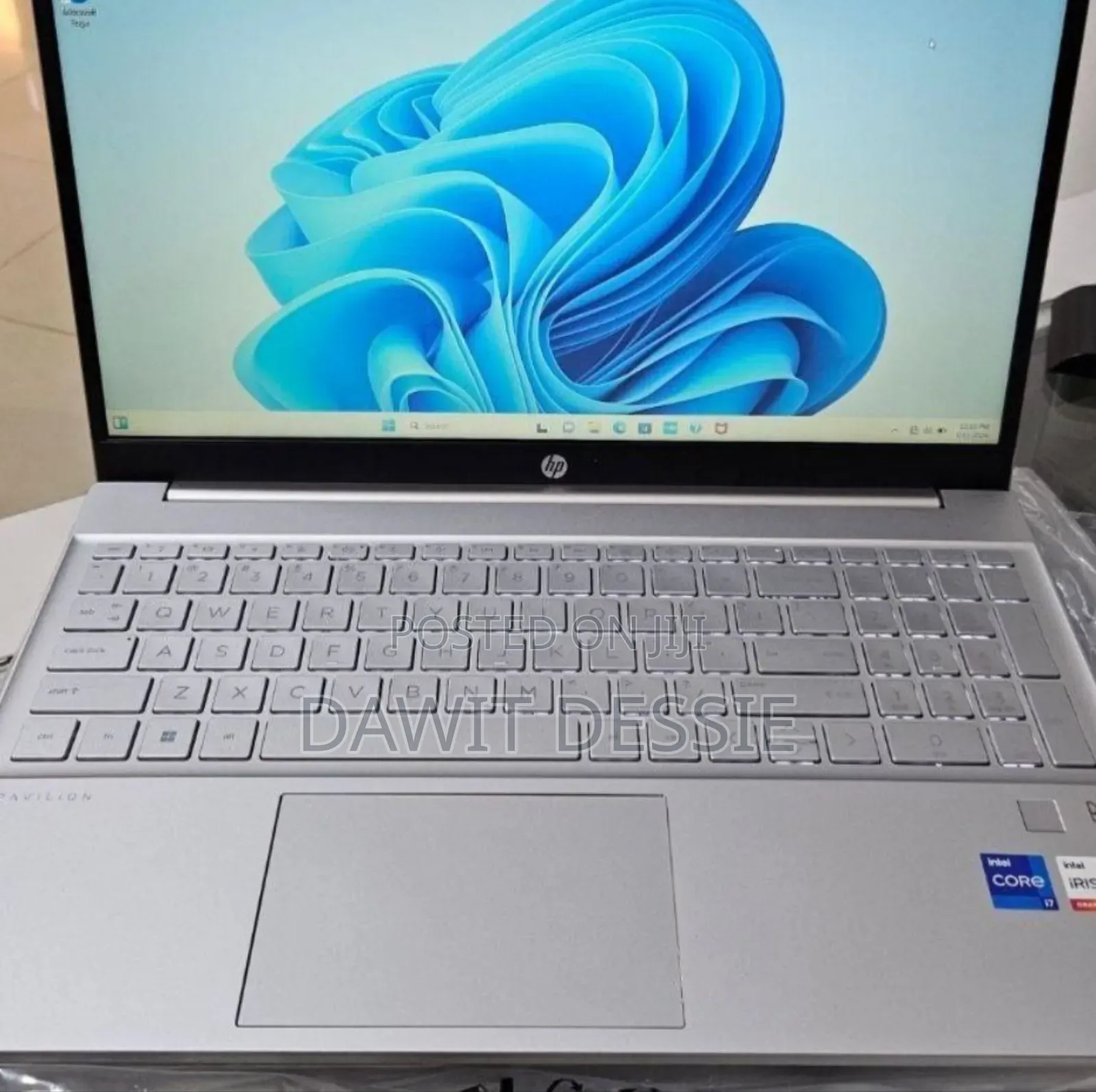 New Laptop HP 8GB Intel Core i7 SSD 512GB