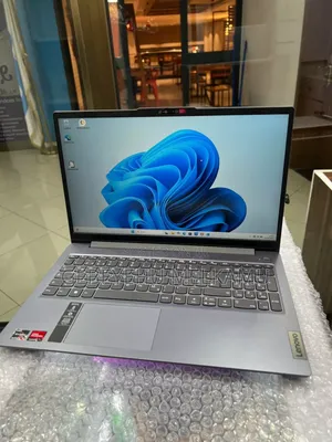 New Laptop Lenovo 16GB AMD Ryzen 5 SSD 512GB
