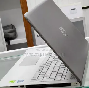 New Laptop HP Pavilion 15 8GB Intel Core i5 SSD 512GB