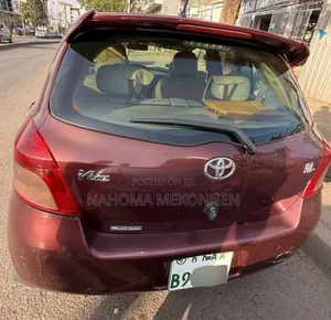 Toyota Yaris 2007 Red