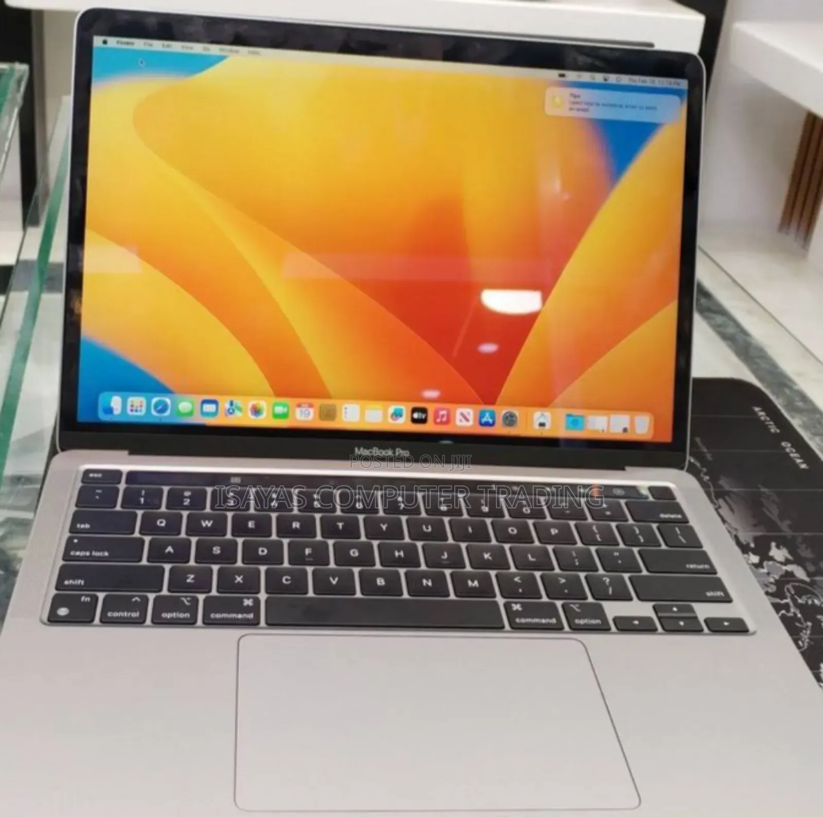 New Laptop Apple MacBook Pro M1 8GB Apple M1 SSD 256GB
