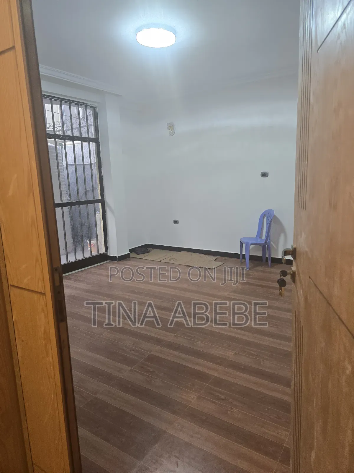 6bdrm House in Akaky Kaliti for sale