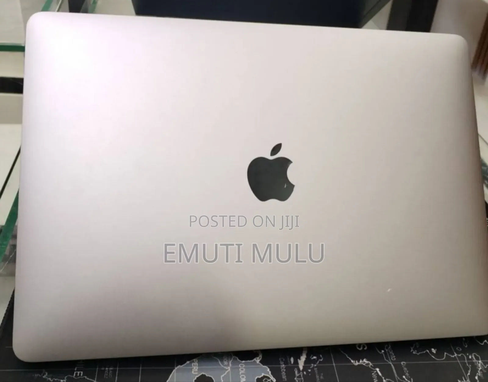 New Laptop Apple MacBook Air 2020 M1 8GB Intel Core i7 SSD 256GB