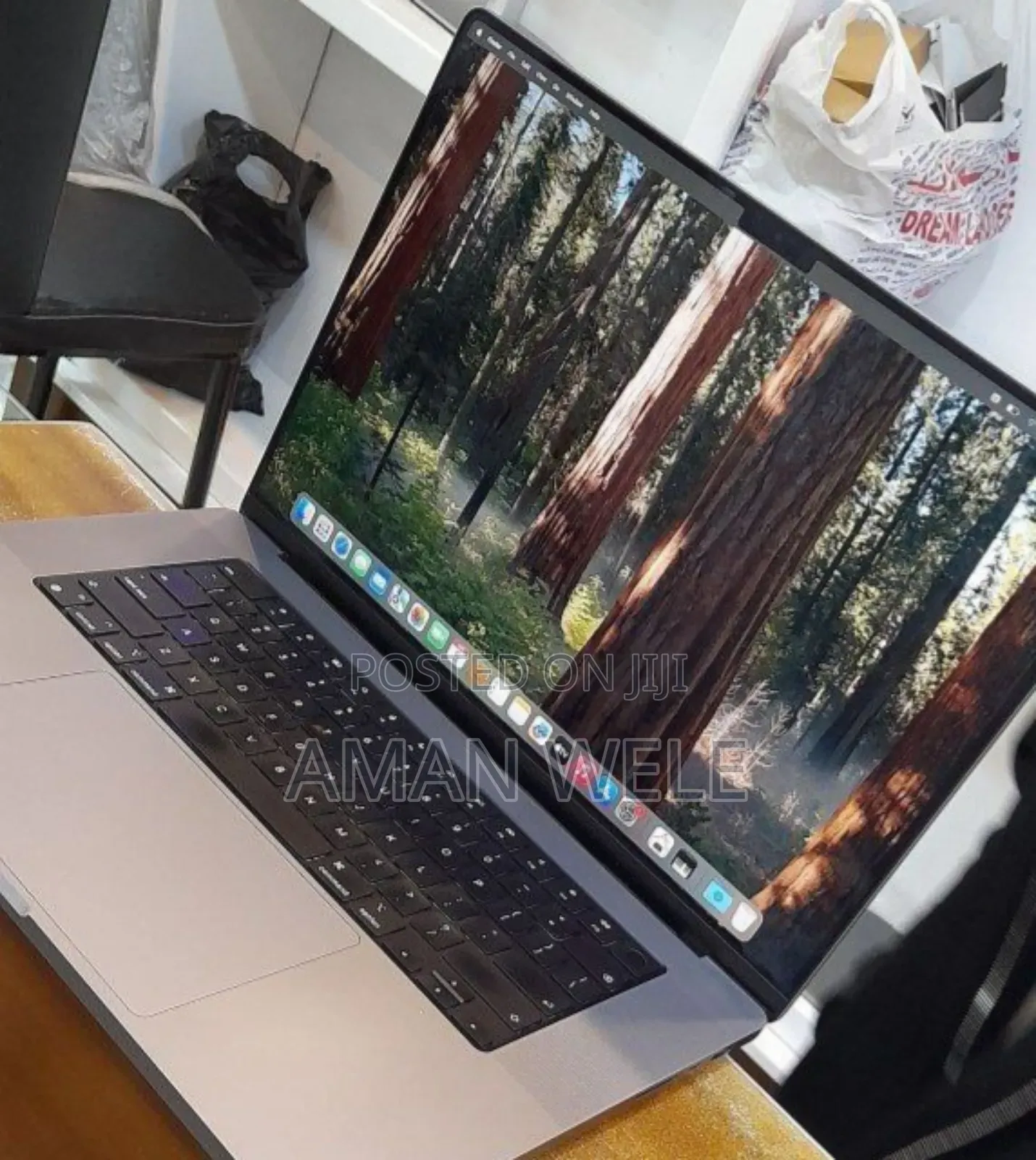 New Laptop Apple MacBook Pro 2021 M1 16GB Apple M1 SSD 1T