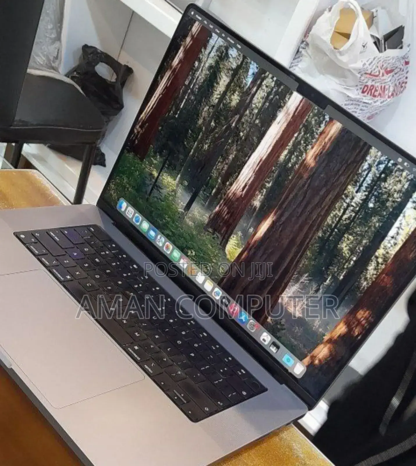 New Laptop Apple MacBook Pro 2021 M1 16GB Apple M1 SSD 1T