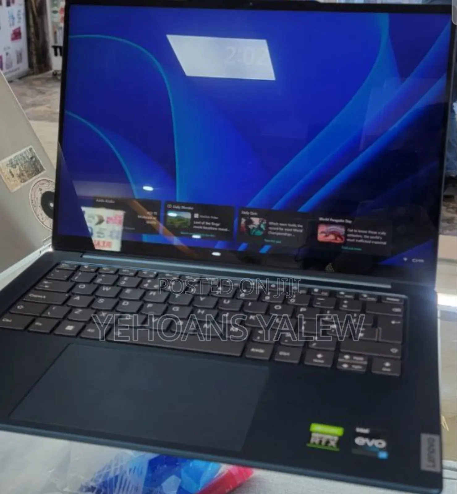 New Laptop Lenovo Yoga 710 16GB Intel Core i7 SSD 1T