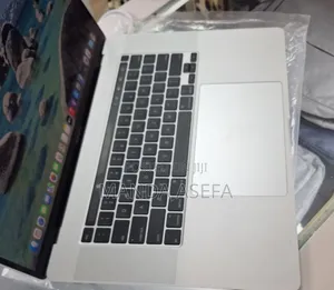 New Laptop Apple MacBook Pro 2019 64GB Intel Core i9 SSD 1T