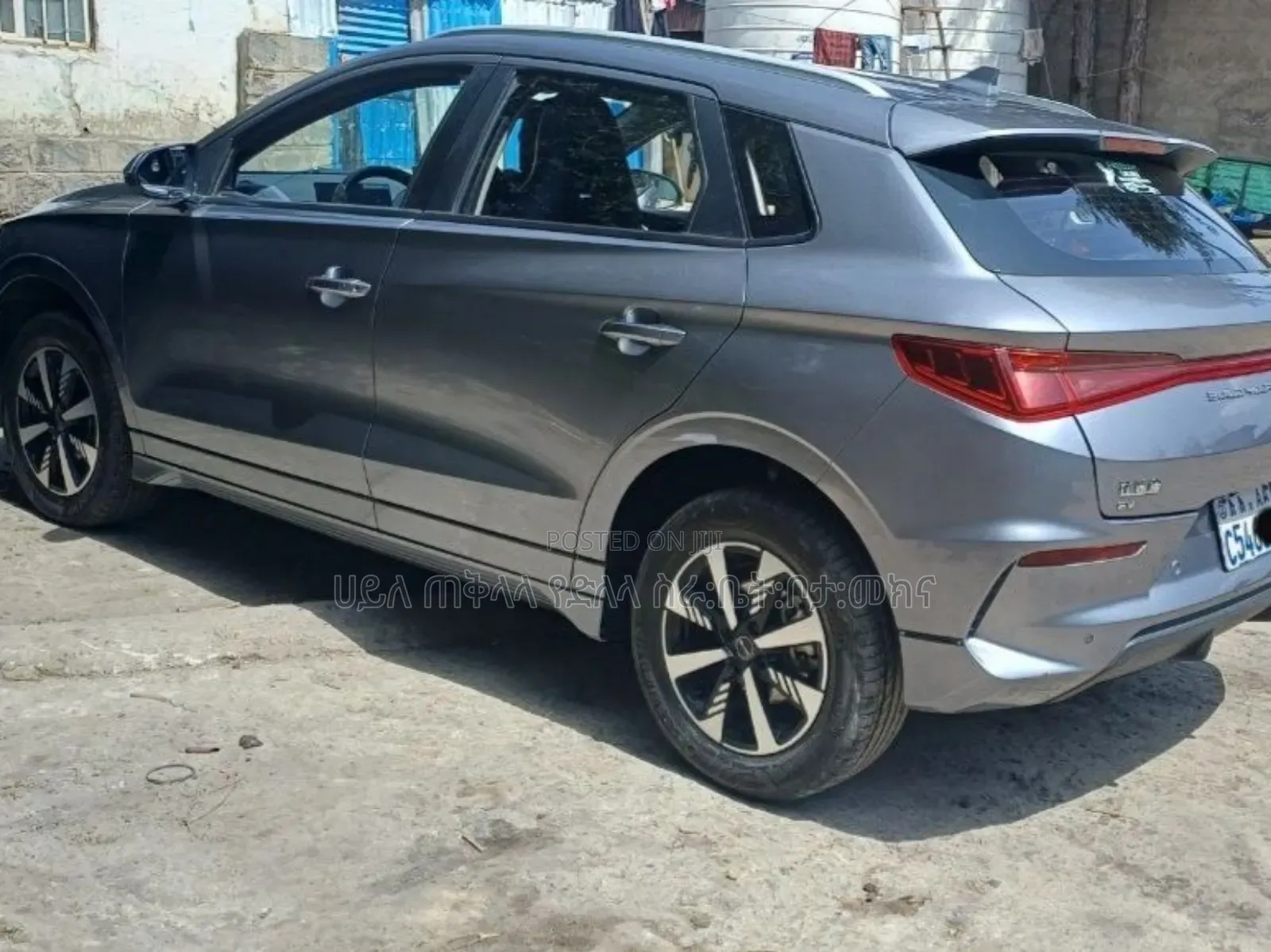 BYD E2 43 kWh 94 hp FWD 2024 Gray
