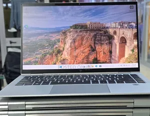 New Laptop HP EliteBook x360 1040 G7 16GB Intel Core i7 SSD 512GB