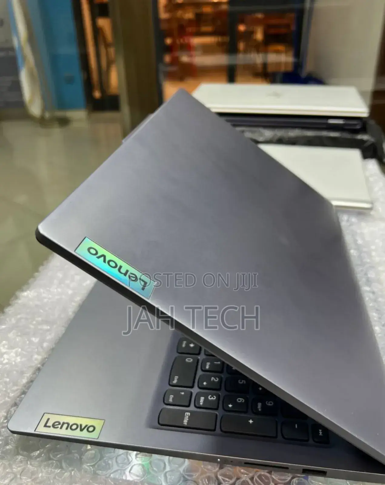 New Laptop Lenovo IdeaPad 5 Slim 13th Gen i7 16GB AMD Ryzen 5 SSD 512GB