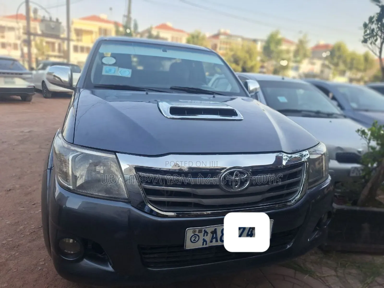 Toyota Hilux 2013 Gray