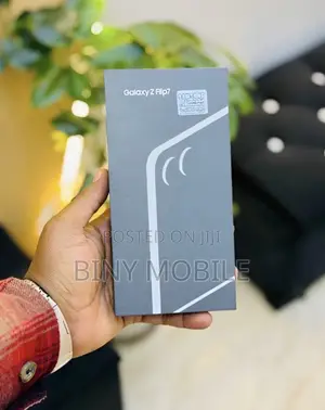 New Samsung Galaxy Z Flip7 256 GB Black