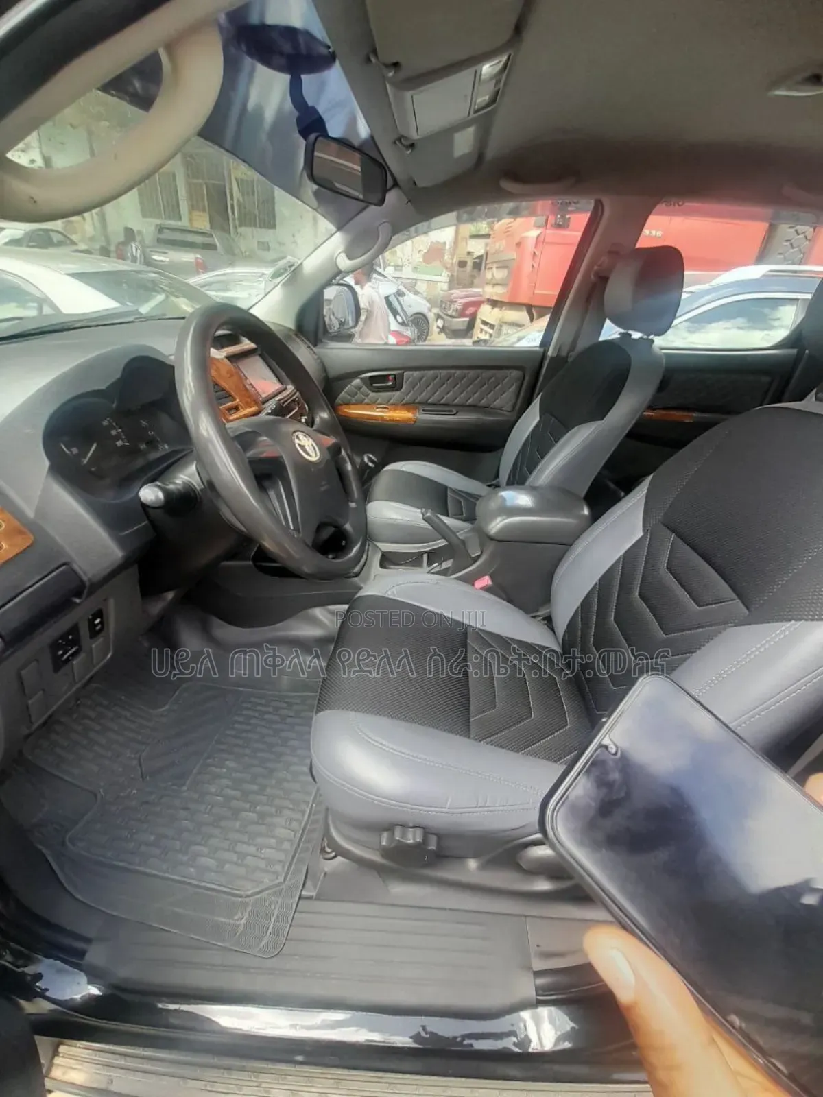 Toyota Hilux 2015 Gold