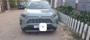 Toyota RAV4 2019 Green