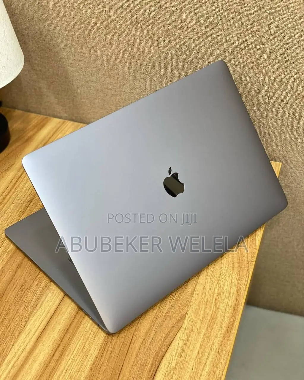 Laptop Apple MacBook Pro 2019 4GB Intel Core i9 SSD 512GB