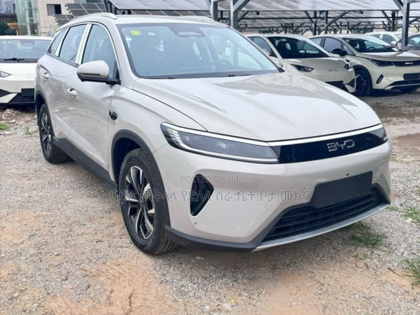 New BYD Seal DM-i 2025 Gold