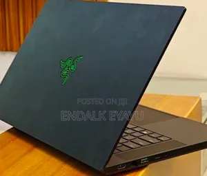 New Laptop Razer Blade 16GB Intel Core i7 SSD 512GB