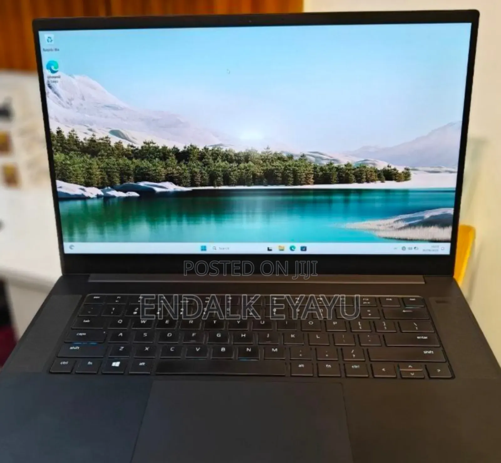 New Laptop Razer Blade 16GB Intel Core i7 SSD 512GB