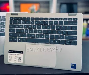 New Laptop HP 16GB Intel Core 7 SSD 512GB