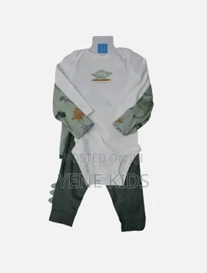 Clothes Set (Carter's)